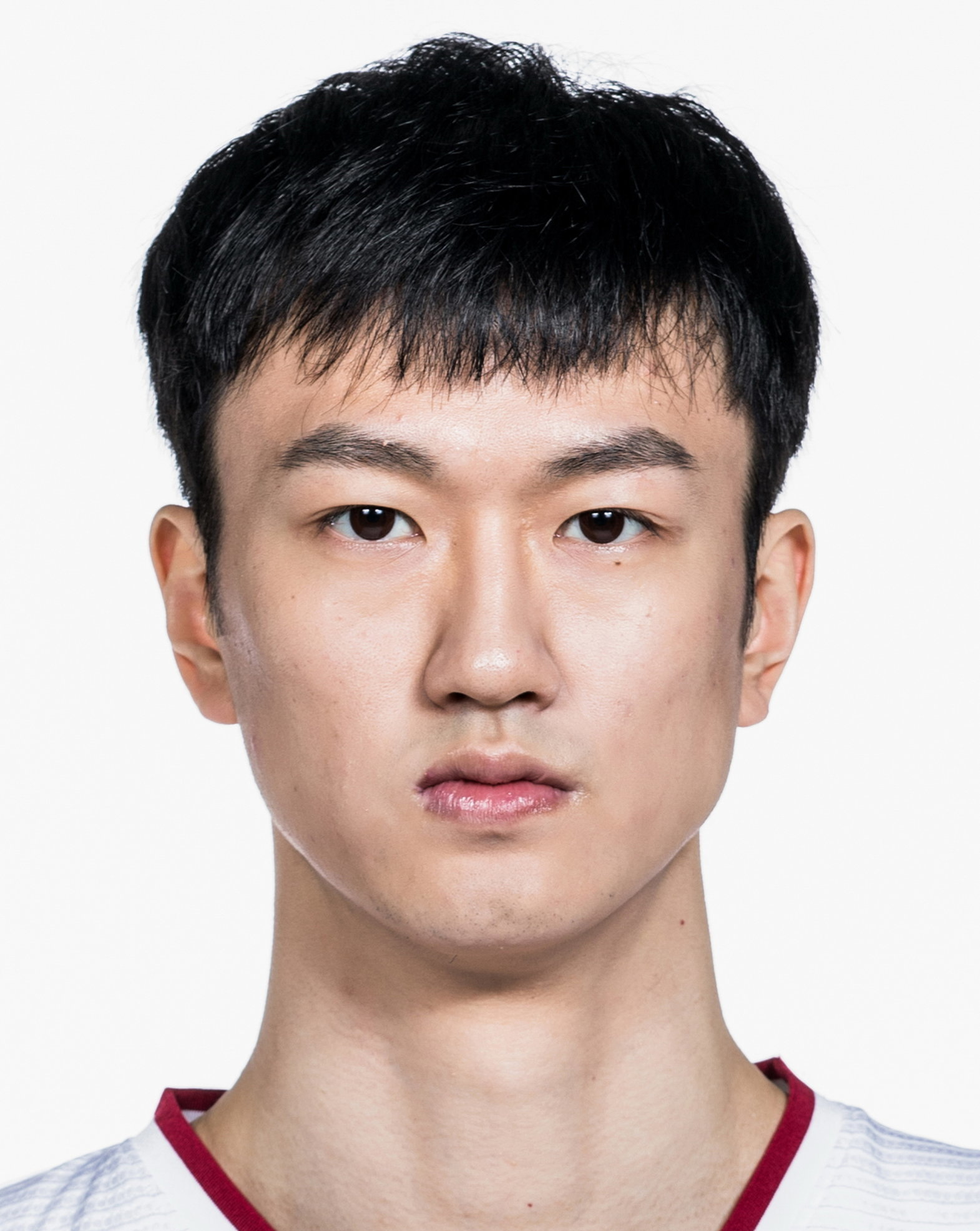 https://img.huangjinma.net/img/basketball/player/a16bf9e81f10d01fe23030c3314c01a5.jpg